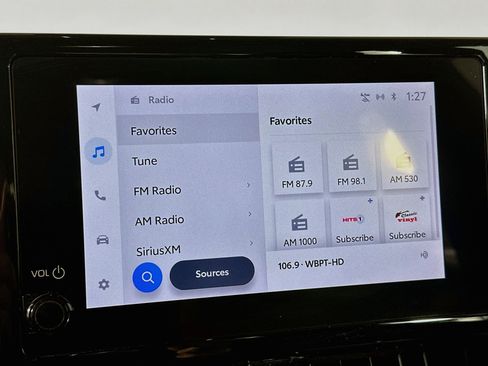 Used 2025 Toyota Corolla LE FWD image 19