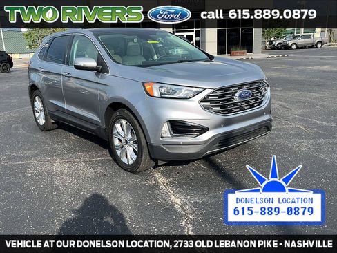 Used 2021 Ford Edge Titanium FWD image 2