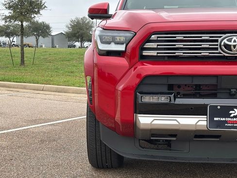 New 2025 Toyota 4Runner Limited image 4