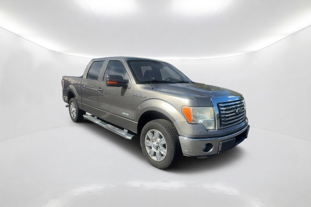 Used 2011 Ford F150 XLT w/ XLT Chrome Pkg RWD image 3