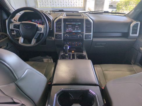 Used 2015 Ford F150 Lariat w/ Equipment Group 502A Luxury image 15