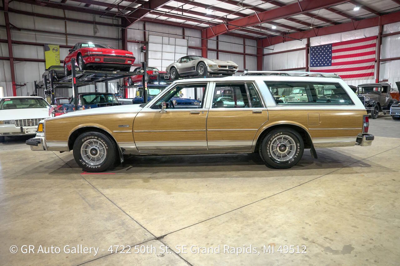 Used 1988 Buick Le Sabre Estate RWD image 4