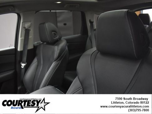 Used 2023 Acura MDX SH-AWD w/ Technology Package image 22