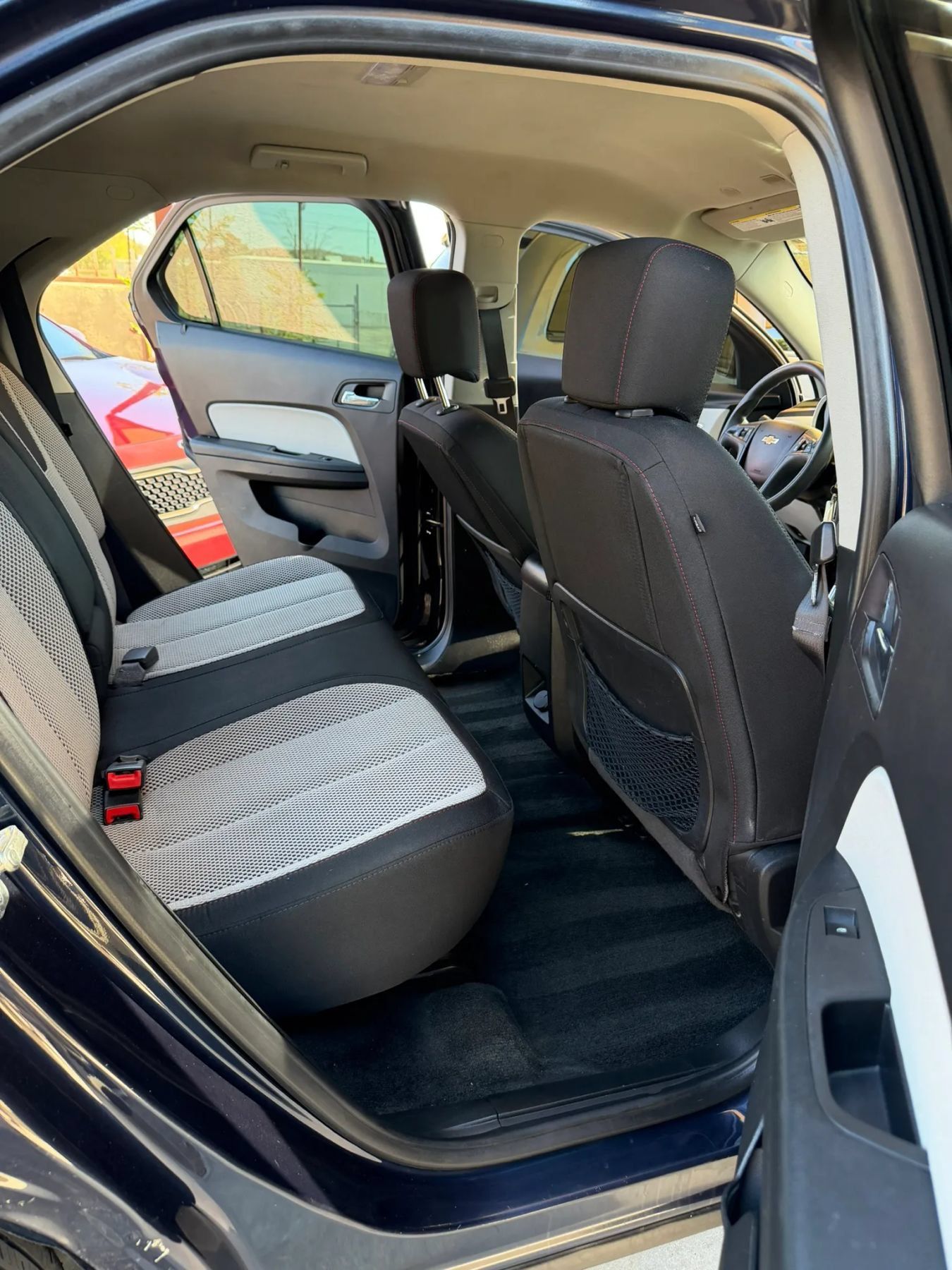 Used 2017 Chevrolet Equinox LS FWD image 8