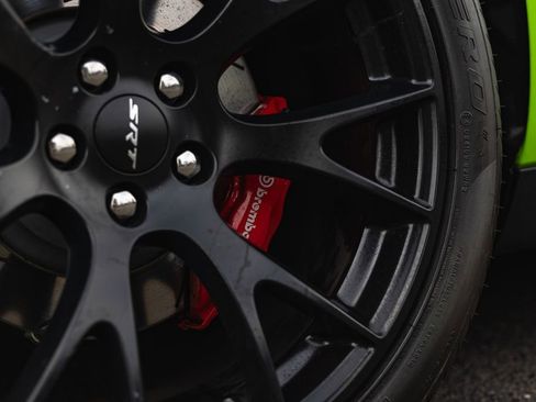 Used 2015 Dodge Challenger SRT Hellcat RWD image 10