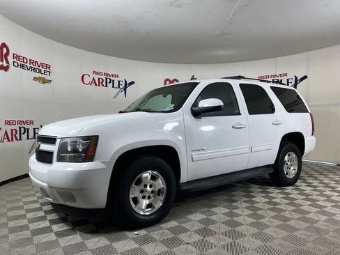 Used 2013 Chevrolet Tahoe LS RWD image 3
