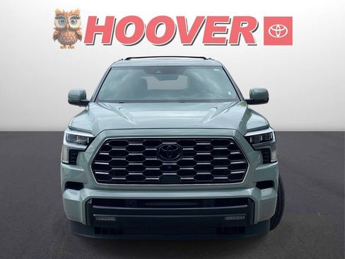 Used 2026 Toyota Sequoia Platinum AWD/4WD image 3