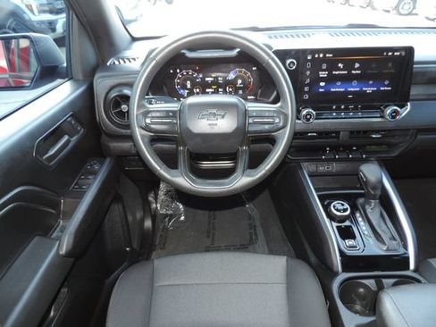 Certified 2024 Chevrolet Colorado Trail Boss w/ Advanced Trailering Package AWD/4WD image 24