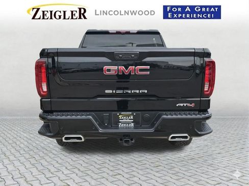 Used 2024 GMC Sierra 1500 AT4 w/ Technology Package AWD/4WD image 9