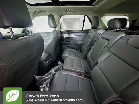 New 2025 Ford Explorer Active w/ Active Comfort Package image 27