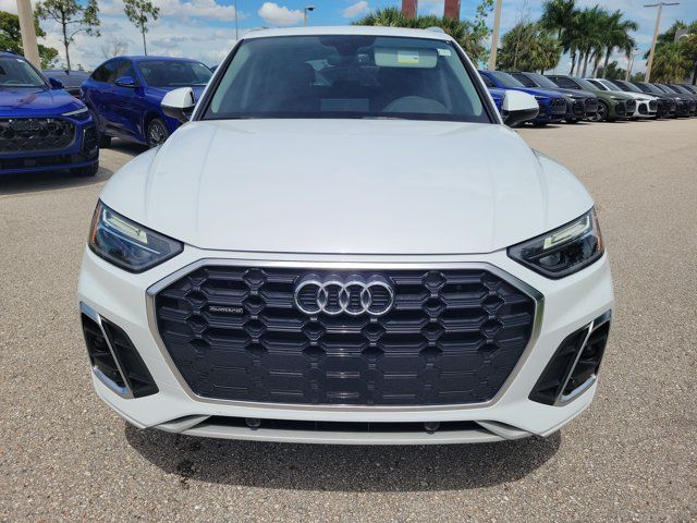 Used 2022 Audi Q5 2.0T Premium AWD/4WD image 3