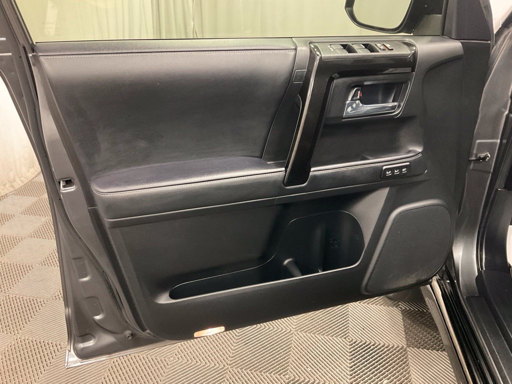 Used 2021 Toyota 4Runner Nightshade AWD/4WD image 10