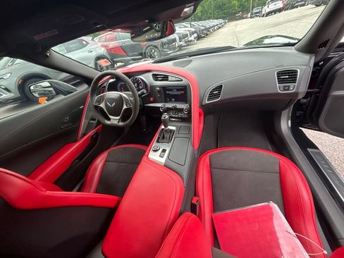 Used 2019 Chevrolet Corvette Z06 RWD image 20