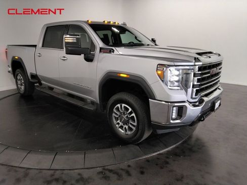 Used 2022 GMC Sierra 2500 SLT w/ SLT Convenience Package image 3