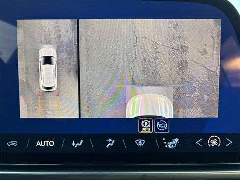 New 2026 Chevrolet Equinox EV RS image 23