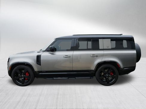 Used 2024 Land Rover Defender 130 X image 4