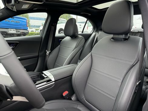 New 2026 Mercedes-Benz C 300 4MATIC Sedan image 13