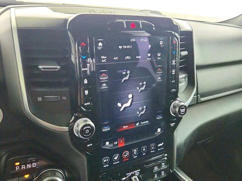 Used 2021 RAM 1500 Big Horn image 42