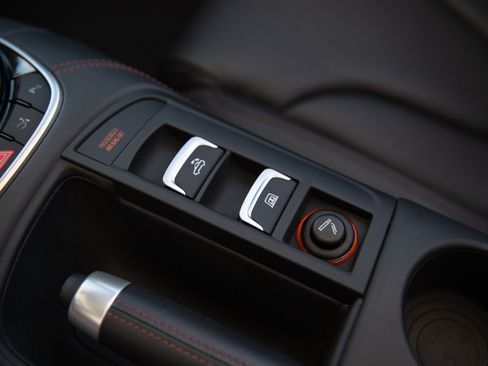 Used 2014 Audi R8 V10 AWD/4WD image 49