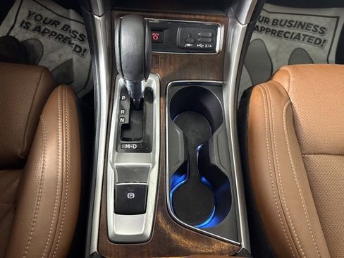 Used 2019 Subaru Ascent Touring w/ Popular Package #2A image 19