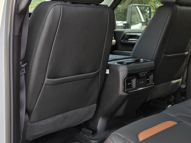 New 2026 GMC Sierra 2500 AT4 w/ AT4 Premium Plus Package AWD/4WD image 29