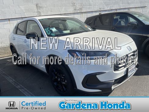 Certified 2025 Honda HR-V Sport image 1