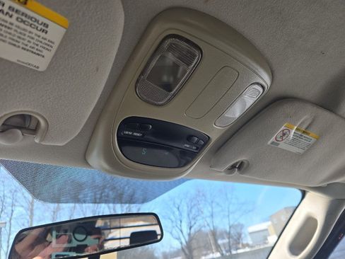 Used 2007 Dodge Ram 2500 Truck SLT image 16