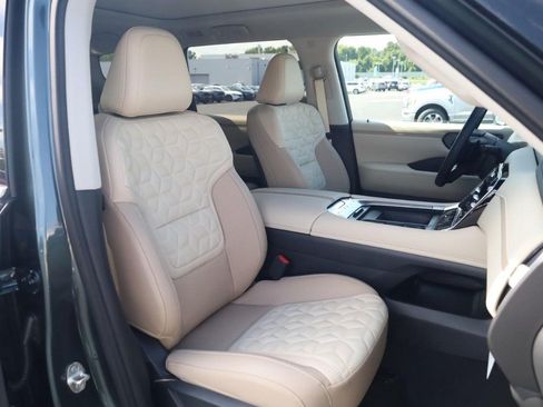 New 2026 Nissan Armada Platinum AWD/4WD image 21