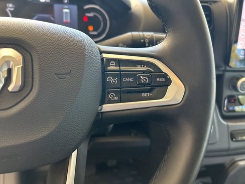 Used 2024 RAM ProMaster 3500 w/ Delivery Van Package image 41