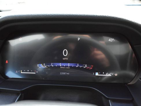 Used 2024 Jeep Grand Cherokee L Limited image 17