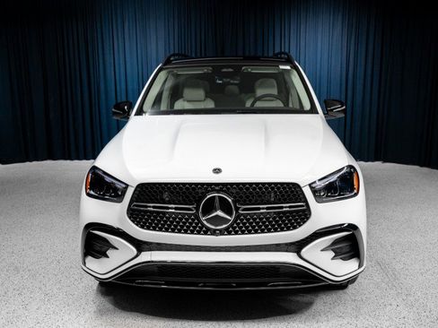 New 2026 Mercedes-Benz GLE 450 4MATIC image 2