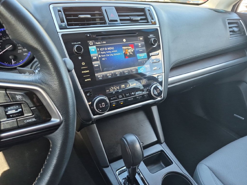 Used 2018 Subaru Outback 2.5i Limited AWD/4WD image 15