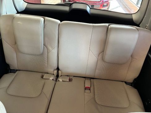 Used 2018 Nissan Armada Platinum w/ Captain Seat Package RWD image 35