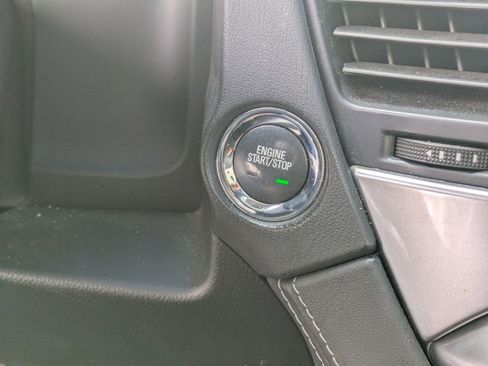 Used 2020 Chevrolet Suburban Premier image 21