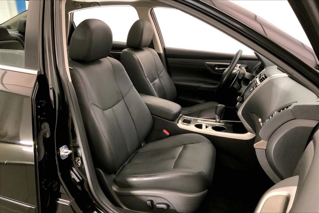 Used 2015 Nissan Altima 3.5 SL FWD image 6