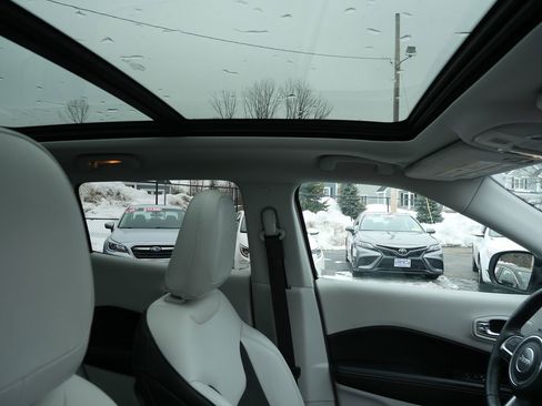 Used 2018 Jeep Compass Latitude w/ Popular Equipment Group image 31