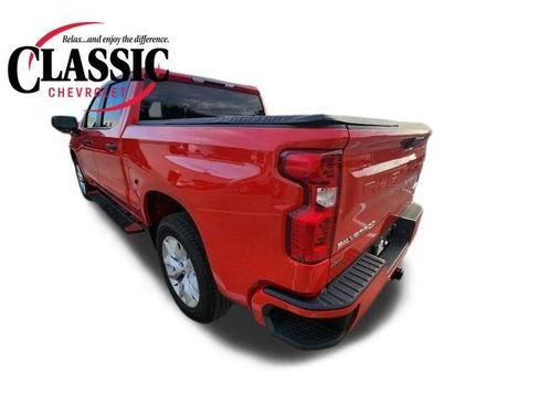 Used 2024 Chevrolet Silverado 1500 Custom image 9