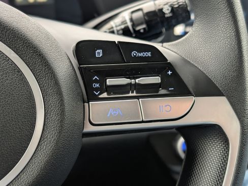 Used 2021 Hyundai Elantra SEL image 17