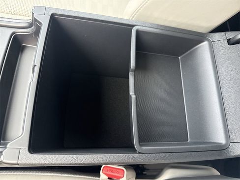 New 2025 Kia Sorento S image 42