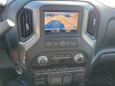 New 2026 GMC Sierra 2500 Pro w/ Convenience Package image 20