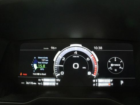 Used 2024 Toyota Tundra Platinum w/ TRD Off-Road Package AWD/4WD image 36
