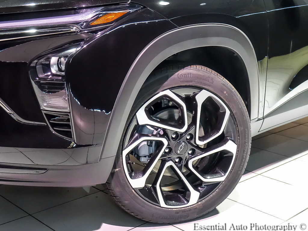 New 2026 Chevrolet Trax RS w/ Driver Confidence Package FWD image 5