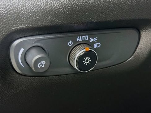 Used 2023 Chevrolet Traverse LT w/ LPO, Floor Liner Package AWD/4WD image 14