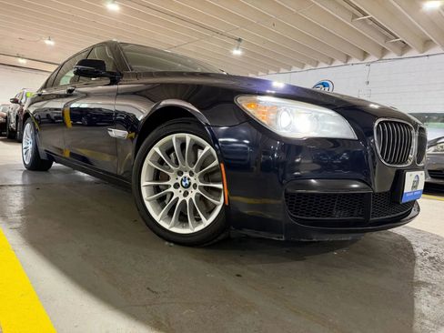 Used 2013 BMW 750Li xDrive AWD/4WD image 5