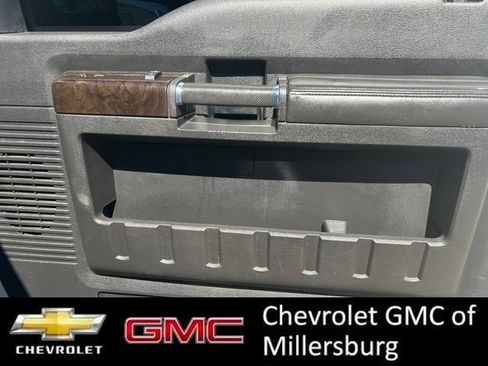 Used 2016 Ford F250 Platinum w/ Platinum Package AWD/4WD image 28
