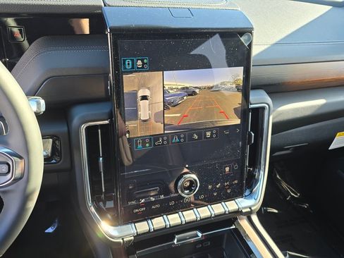 New 2026 GMC Yukon Denali AWD/4WD image 22