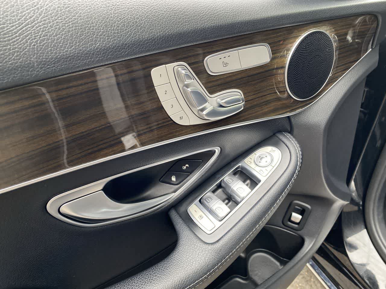 Used 2017 Mercedes-Benz C 300 Sedan image 15