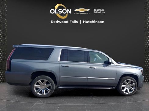 Used 2020 Cadillac Escalade ESV Luxury image 6