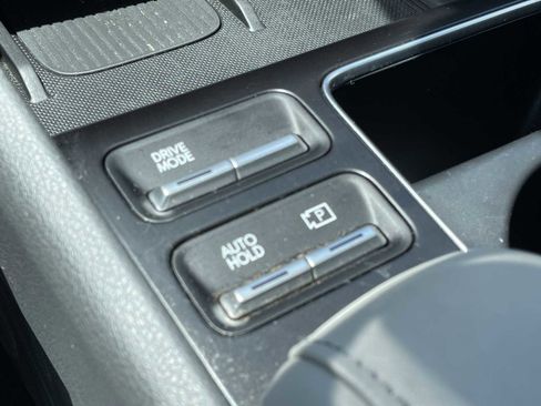 Used 2025 Hyundai Sonata SEL FWD image 24