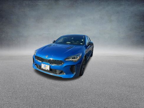 Used 2020 Kia Stinger GT2 image 7